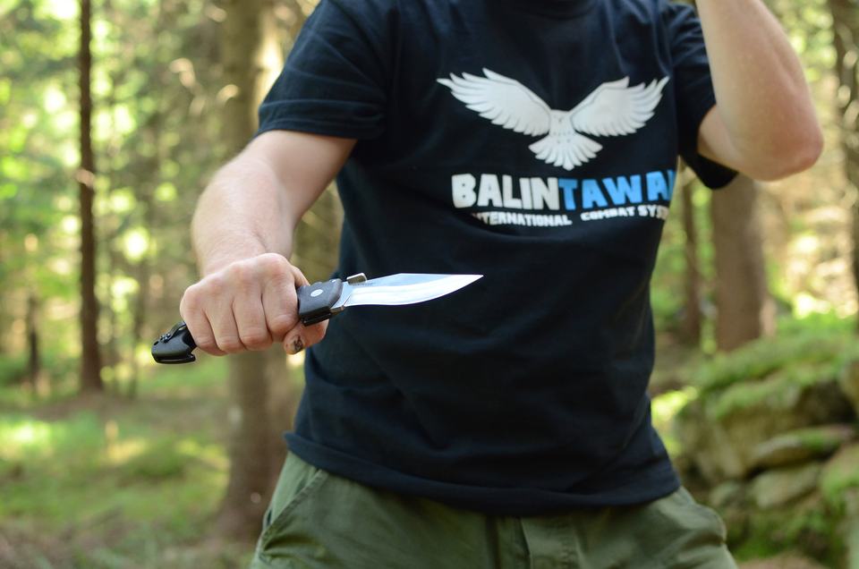 Practising with a short blade